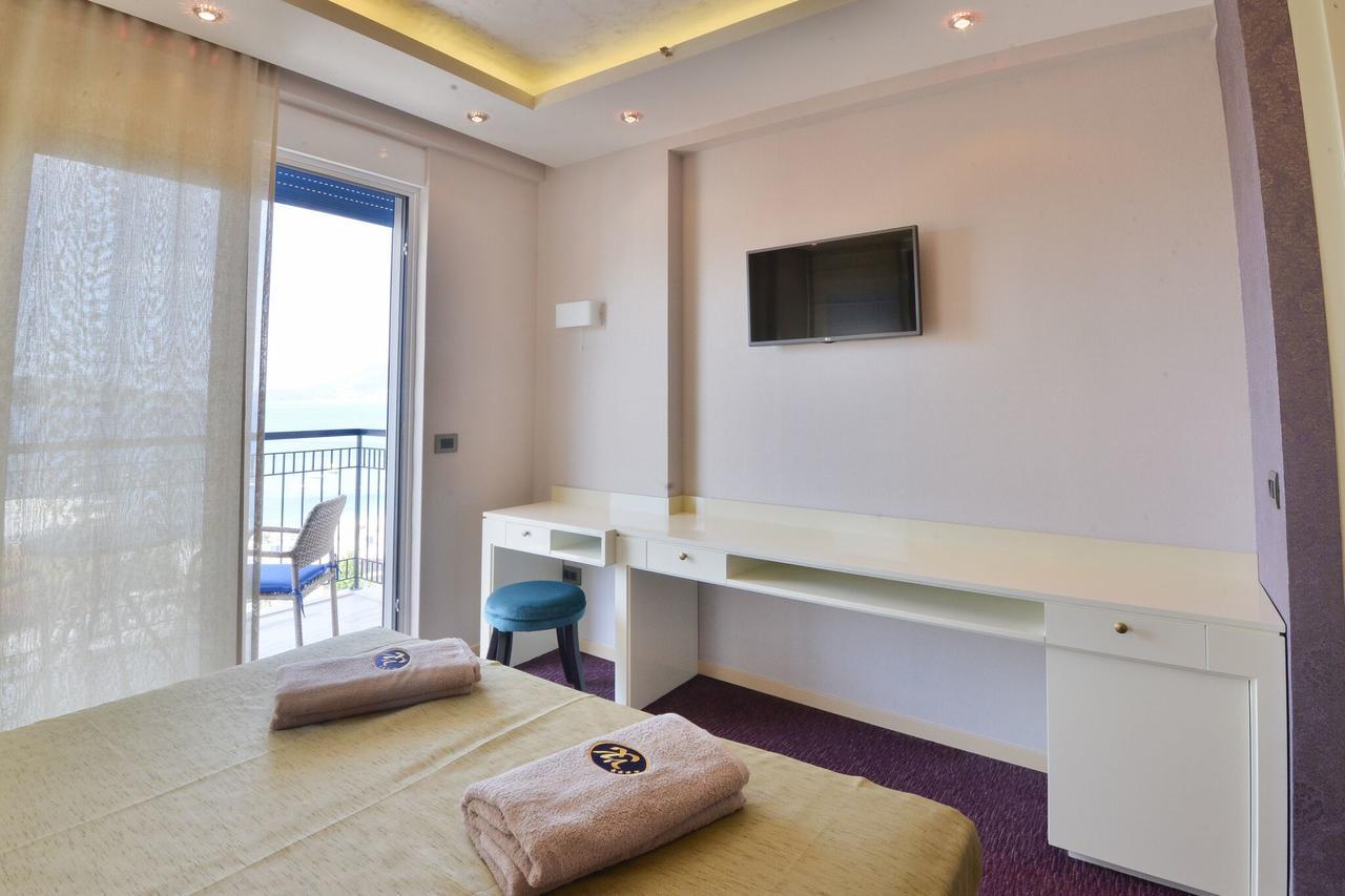 Hotel Villa Katarina Pržno Екстериор снимка
